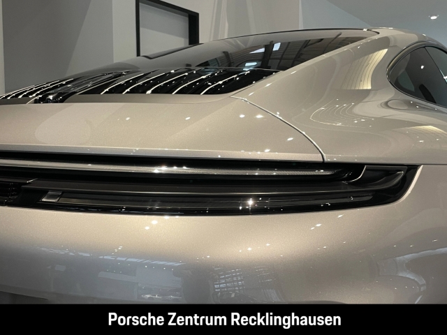 Porsche 992 911 Carrera 4S Liftsystem-VA Sportabgas BOSE