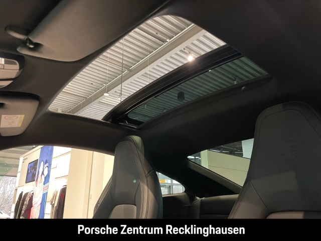 Porsche 992 911 Carrera 4S Liftsystem-VA Sportabgas BOSE