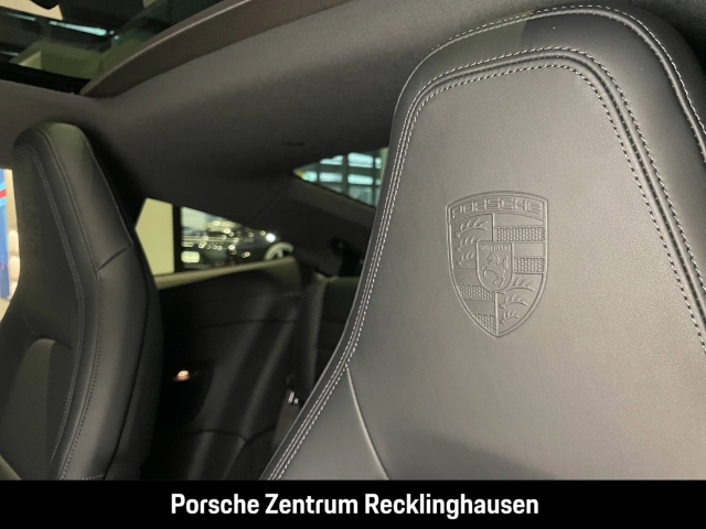 Porsche 992 911 Carrera 4S Liftsystem-VA Sportabgas BOSE