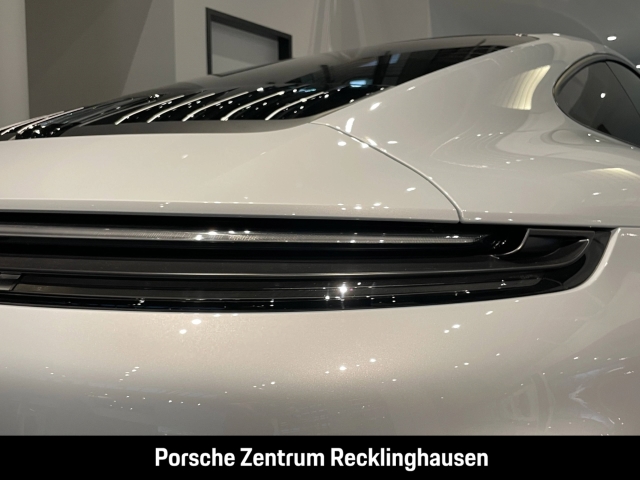 Porsche 992 911 Carrera 4S Liftsystem-VA Sportabgas BOSE