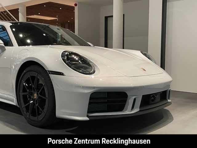 Porsche 992 911 Carrera 4S Liftsystem-VA Sportabgas BOSE