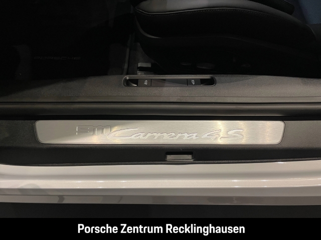 Porsche 992 911 Carrera 4S Liftsystem-VA Sportabgas BOSE