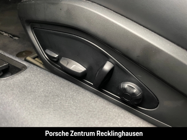 Porsche 992 911 Carrera 4S Liftsystem-VA Sportabgas BOSE