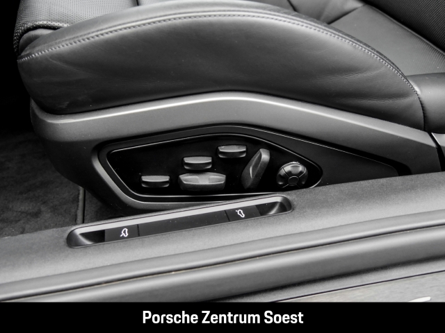 Porsche 911 Carrera 4 GTS/21 Zoll/PASM/LED-Matrix/BOSE
