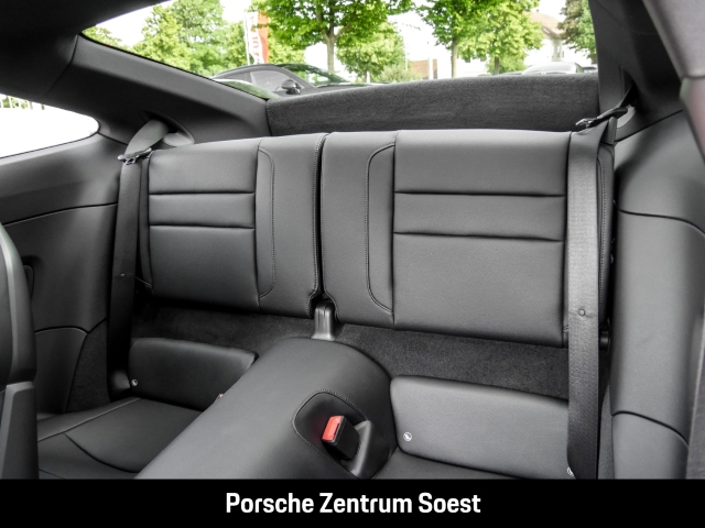 Porsche 911 Carrera 4 GTS/21 Zoll/PASM/LED-Matrix/BOSE