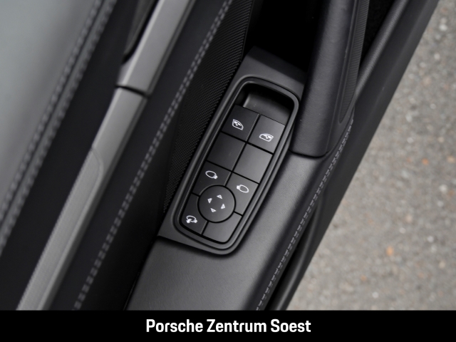 Porsche 911 Carrera 4S/PDLS-Plus/Sport-Chrono/BOSE
