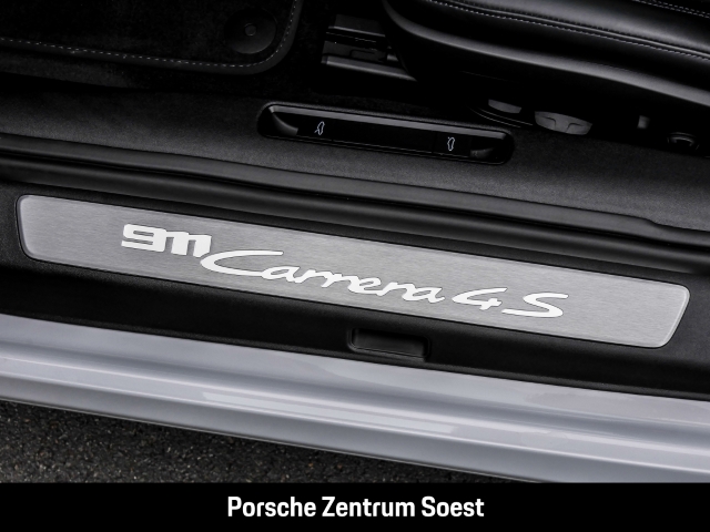 Porsche 911 Carrera 4S/PDLS-Plus/Sport-Chrono/BOSE