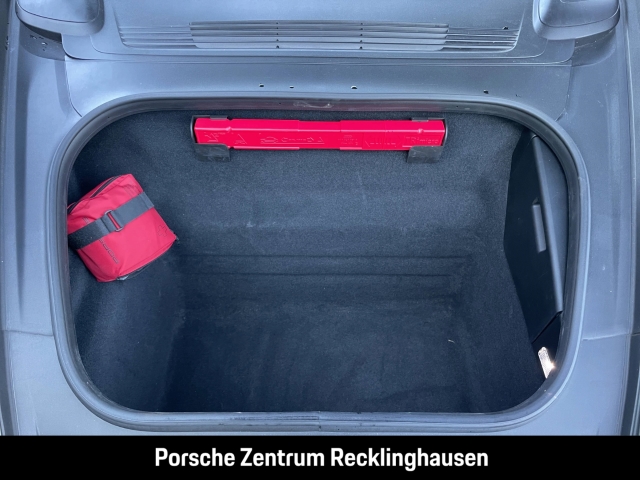 Porsche 992 911 Carrera 4S Hinterachslenkung InnoDrive