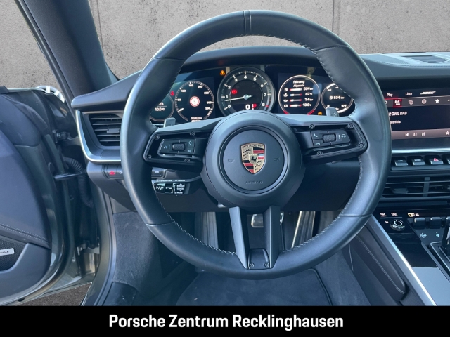 Porsche 992 911 Carrera 4S Hinterachslenkung InnoDrive