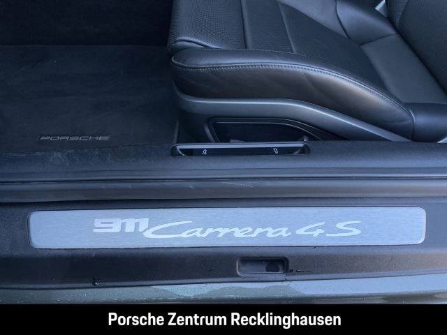 Porsche 992 911 Carrera 4S Hinterachslenkung InnoDrive
