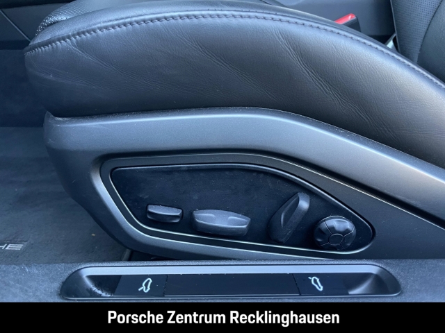Porsche 992 911 Carrera 4S Hinterachslenkung InnoDrive