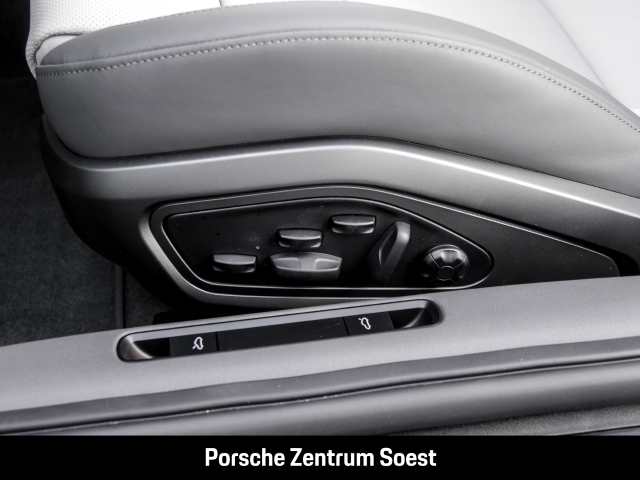 Porsche 992 Carrera GTS/ T-Hybrid