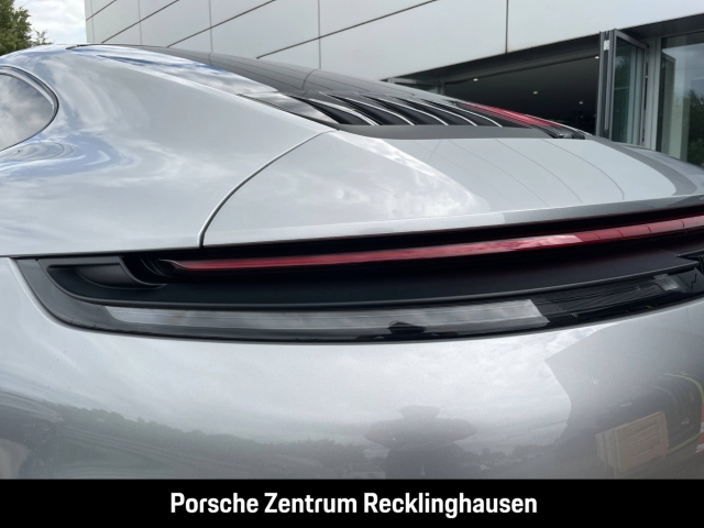 Porsche 992 911 Carrera S HA-Lenkung Sportabgas BOSE