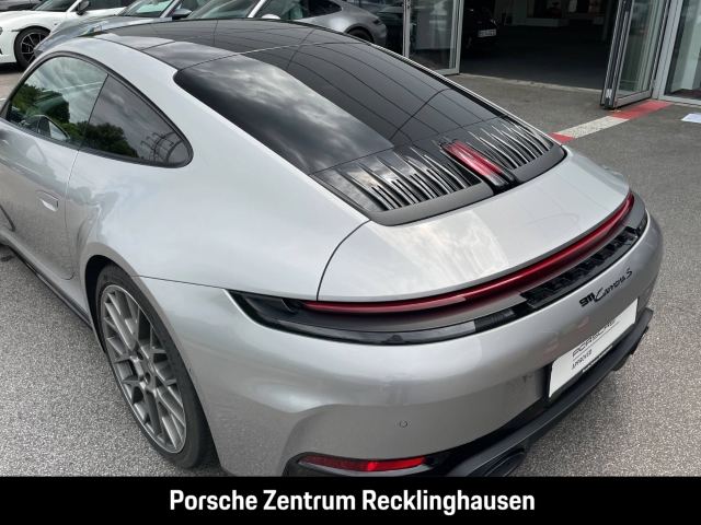 Porsche 992 911 Carrera S HA-Lenkung Sportabgas BOSE