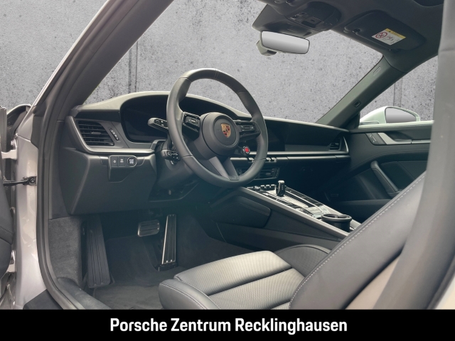 Porsche 992 911 Carrera S HA-Lenkung Sportabgas BOSE
