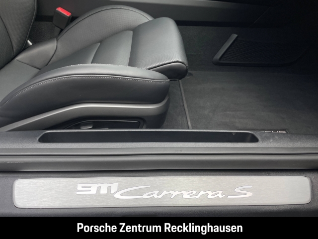 Porsche 992 911 Carrera S HA-Lenkung Sportabgas BOSE