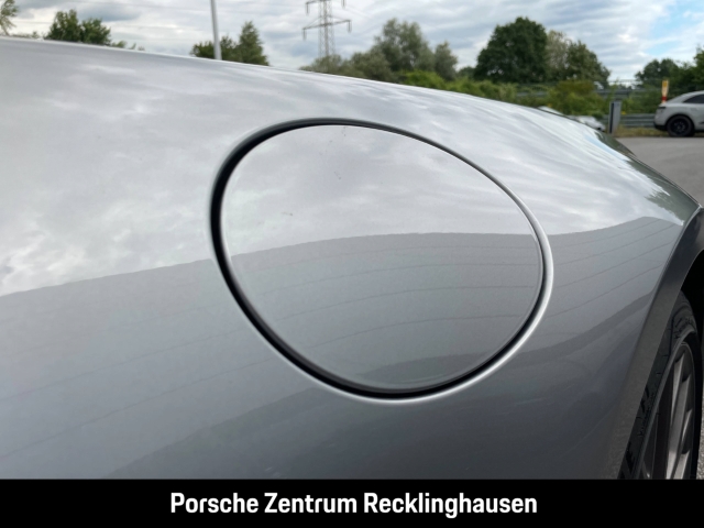 Porsche 992 911 Carrera S HA-Lenkung Sportabgas BOSE