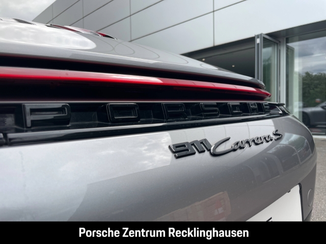 Porsche 992 911 Carrera S HA-Lenkung Sportabgas BOSE