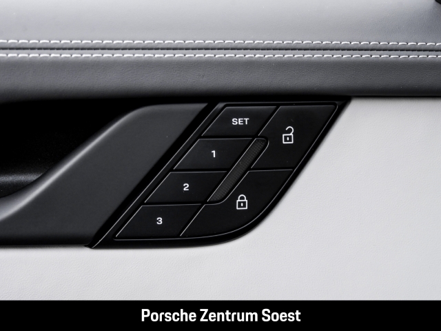 Porsche 992 .2 Carrera 4 GTS//Hubdach/PASM/18-Wege/BOSE