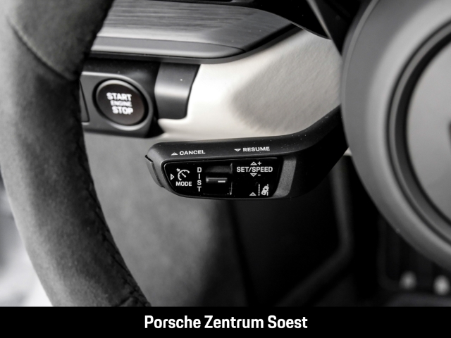Porsche 992 .2 Carrera 4 GTS//Hubdach/PASM/18-Wege/BOSE