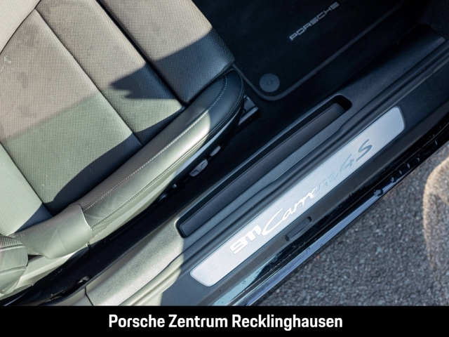 Porsche 992 911 Carrera 4S Sportabgasanlage Sport Chrono