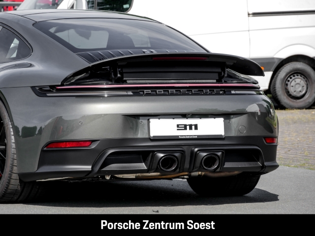 Porsche 992 .2 Carrera 4 GTS/HD-Matrix LED/BOSE