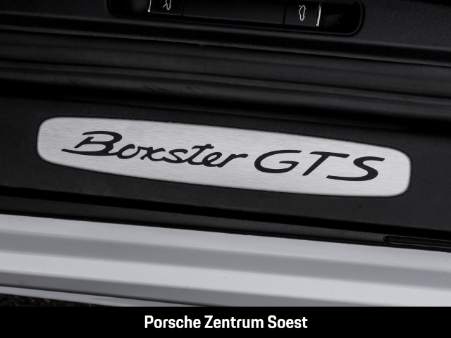 Porsche Boxster GTS 4.0/ParkAssistent/Apple-CarPlay/BOSE