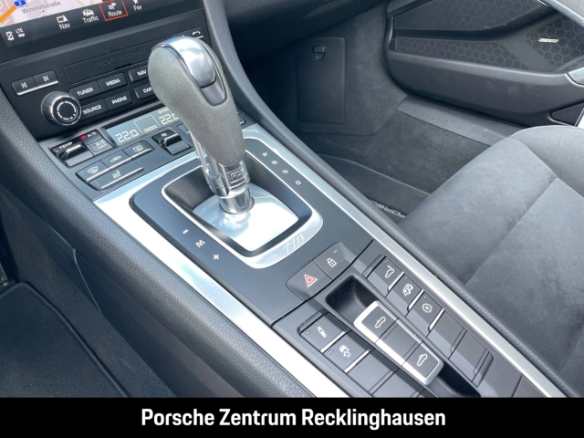 Porsche Boxster 718 GTS 4.0 Abstandstempomat Sportabgas