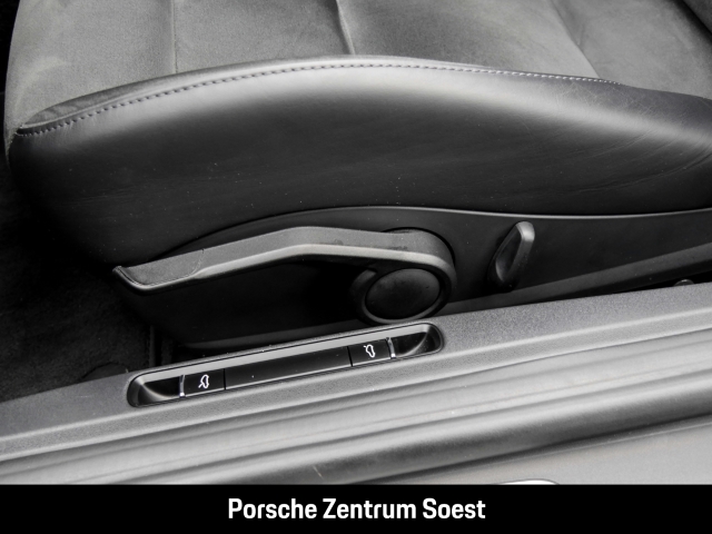 Porsche Boxster GTS 4.0/LED/Apple-CarPlay/BOSE