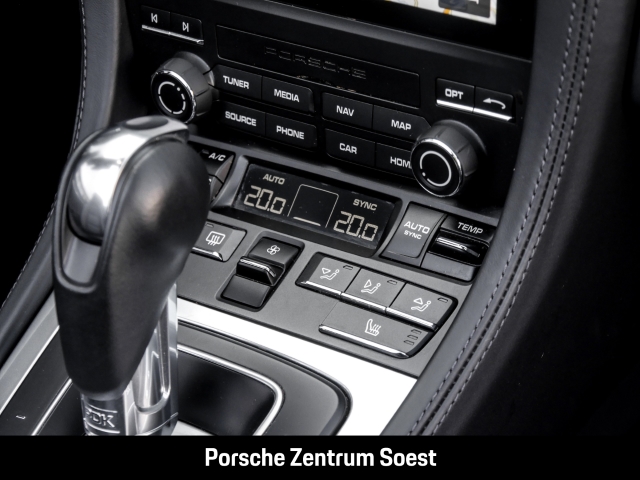 Porsche Boxster GTS 4.0/ParkAssistent/Apple-CarPlay/BOSE