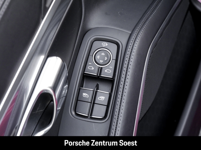 Porsche Boxster GTS 4.0/ParkAssistent/Apple-CarPlay/BOSE