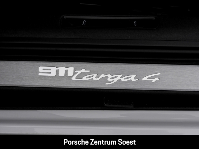 Porsche 992 Targa 4/21-Zoll/LED-Matrix/SurroundView/BOSE