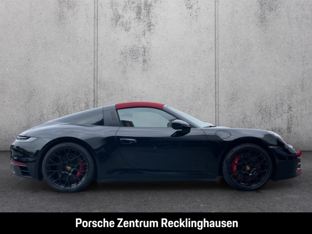 Porsche 992 911 Targa 4 GTS Burmester Sportabgasanlage