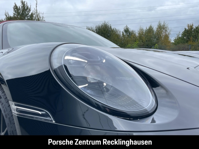 Porsche 992 911 Targa 4 GTS Burmester Sportabgasanlage
