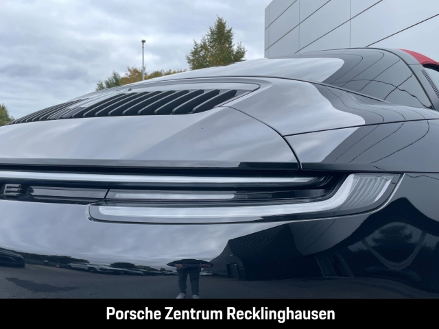 Porsche 992 911 Targa 4 GTS Burmester Sportabgasanlage