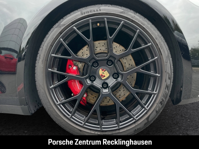 Porsche 992 911 Targa 4 GTS Burmester Sportabgasanlage