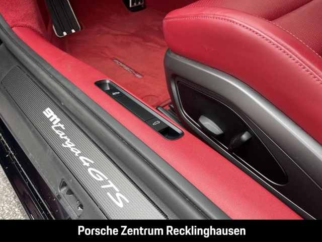 Porsche 992 911 Targa 4 GTS Burmester Sportabgasanlage