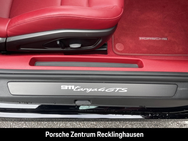Porsche 992 911 Targa 4 GTS Burmester Sportabgasanlage