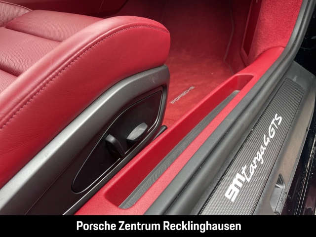Porsche 992 911 Targa 4 GTS Burmester Sportabgasanlage