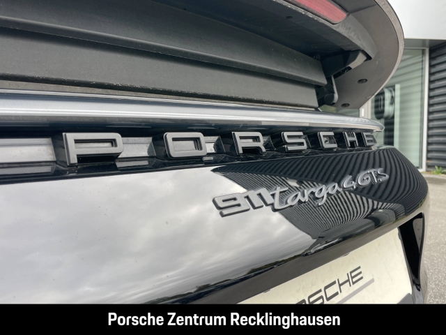 Porsche 992 911 Targa 4 GTS Burmester Sportabgasanlage