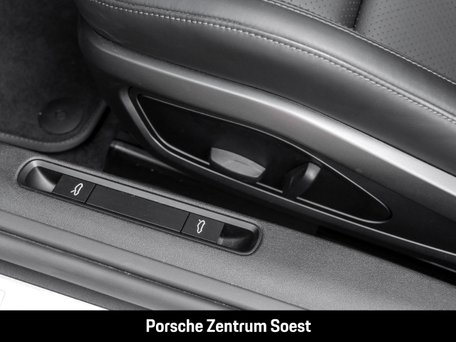 Porsche 992 Carrera Cabriolet/21-Zoll/Bose/Sportabgas