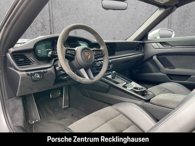 Porsche 992 911 Targa 4 GTS Sportabgas SurroundView BOSE