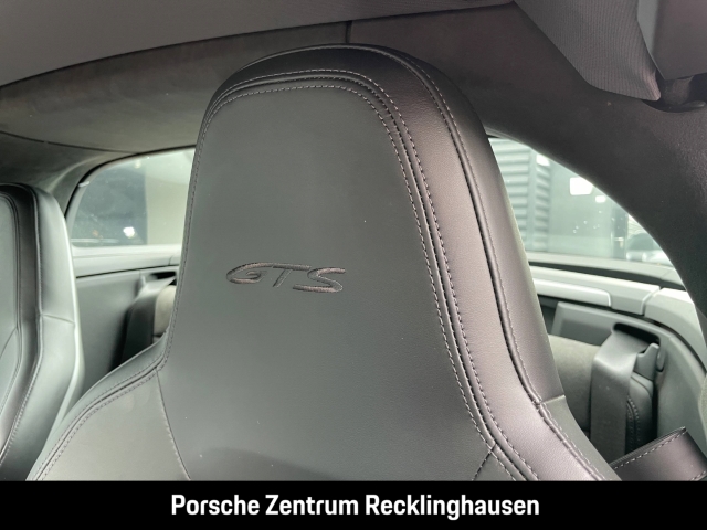 Porsche 992 911 Targa 4 GTS Sportabgas SurroundView BOSE