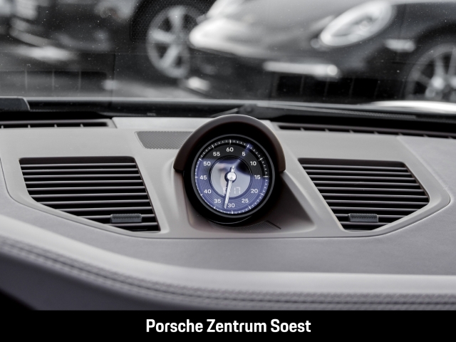 Porsche 992 Carrera Cabriolet/21-Zoll/Sport-Chrono/BOSE