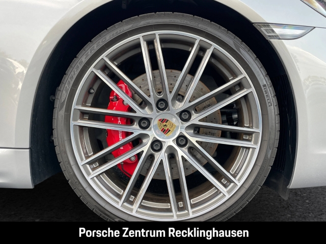 Porsche Boxster 718 GTS 4.0 Sitzbelüftung BOSE PASM 20''