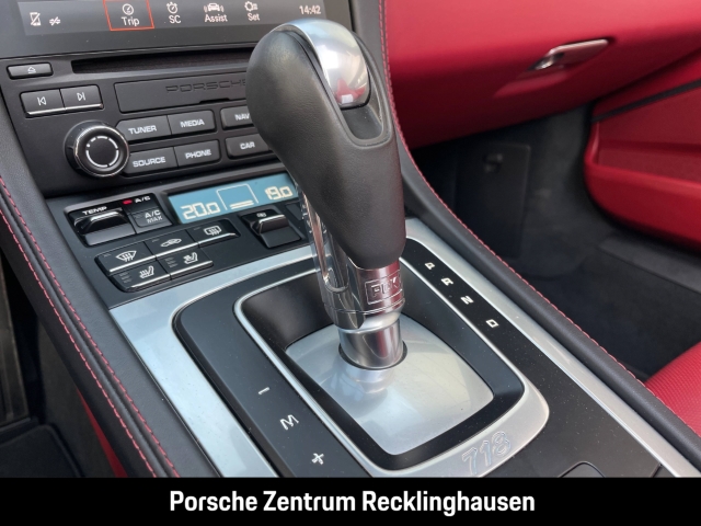 Porsche Boxster 718 GTS 4.0 Sitzbelüftung BOSE PASM 20''