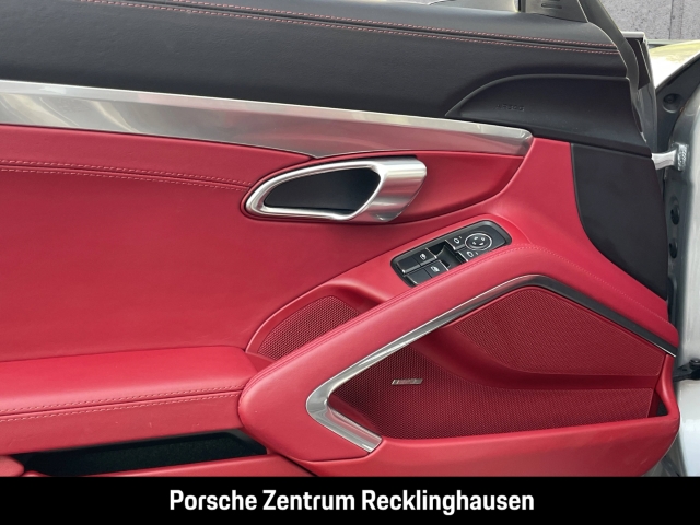 Porsche Boxster 718 GTS 4.0 Sitzbelüftung BOSE PASM 20''