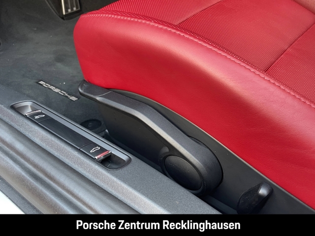 Porsche Boxster 718 GTS 4.0 Sitzbelüftung BOSE PASM 20''
