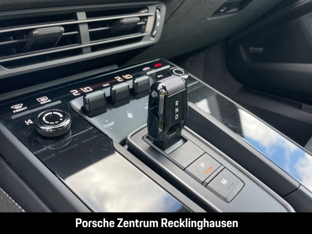 Porsche 992 911 Targa 4 GTS BOSE Surround View LED