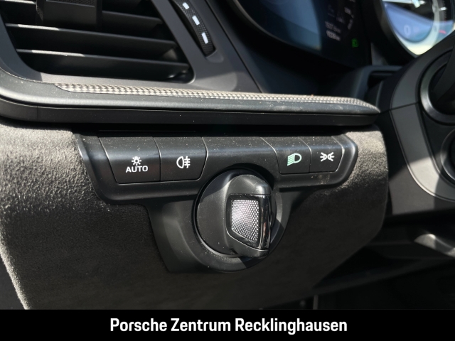 Porsche 992 911 Targa 4 GTS BOSE Surround View LED